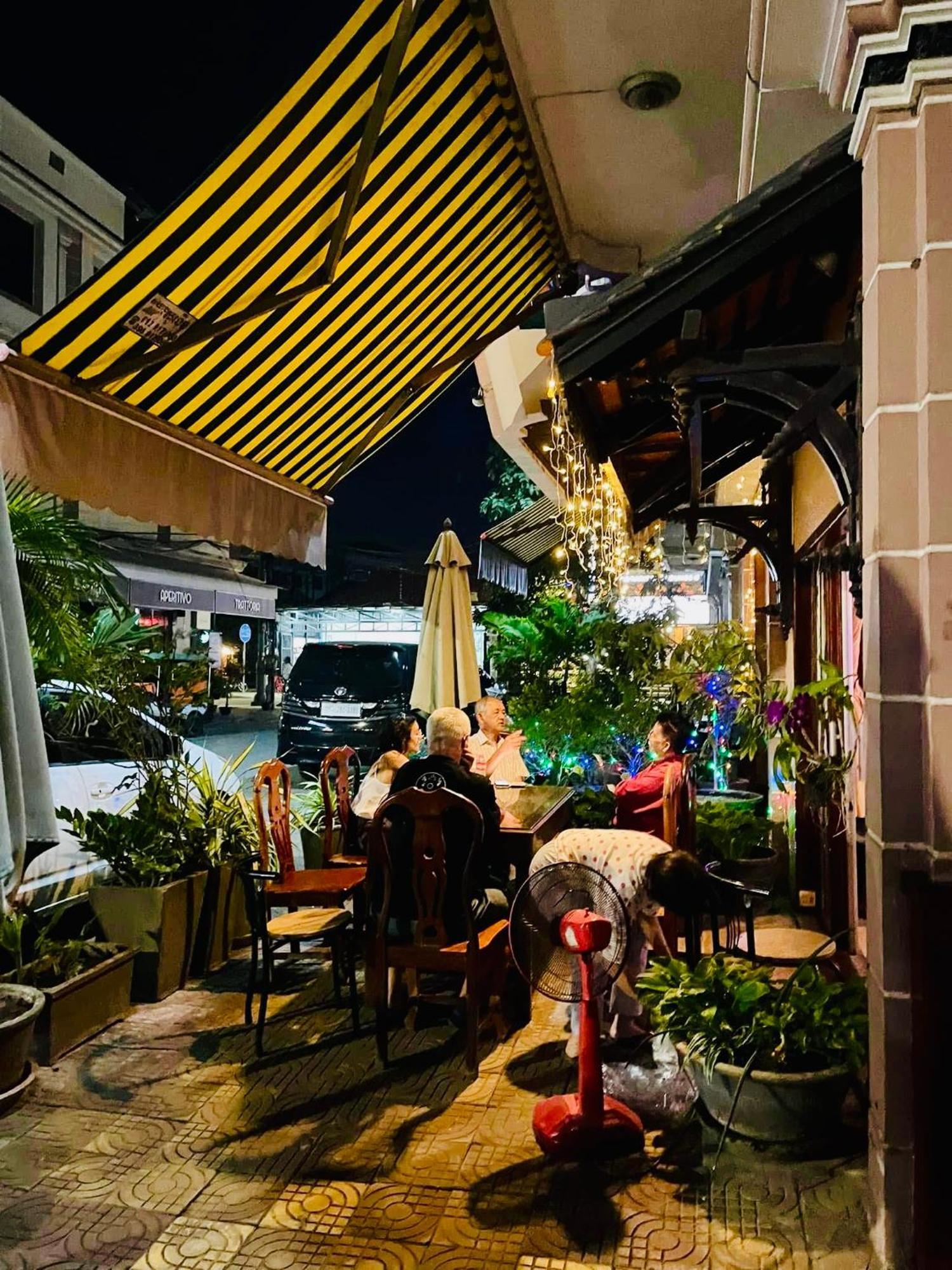 U Dara inn Siem Reap Exteriör bild